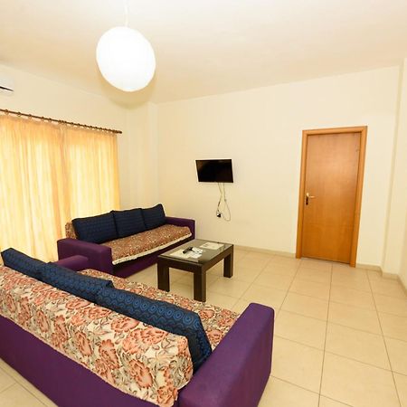 Vasili'S Family Apartments Himare Exterior photo
