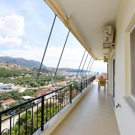 Vasili'S Family Apartments Himare Exterior photo