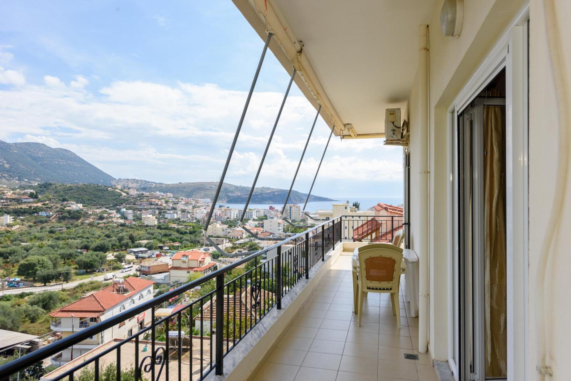 Vasili'S Family Apartments Himare Exterior photo